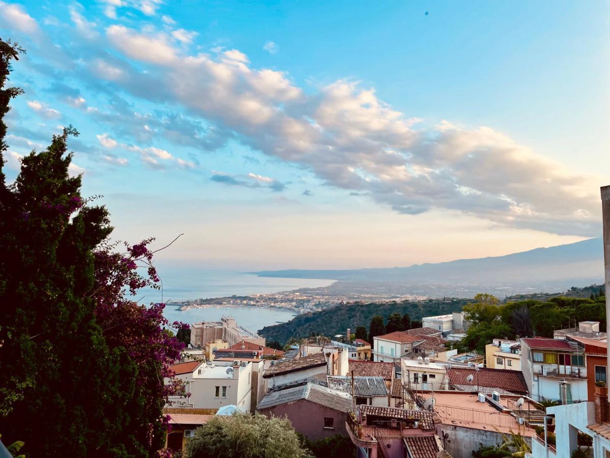 Charme House Taormina Villa ภายนอก รูปภาพ