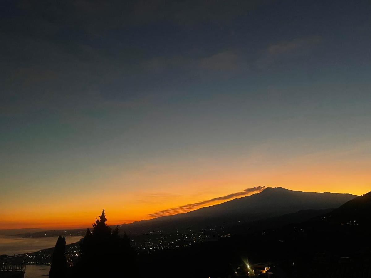 Charme House Taormina Villa ภายนอก รูปภาพ